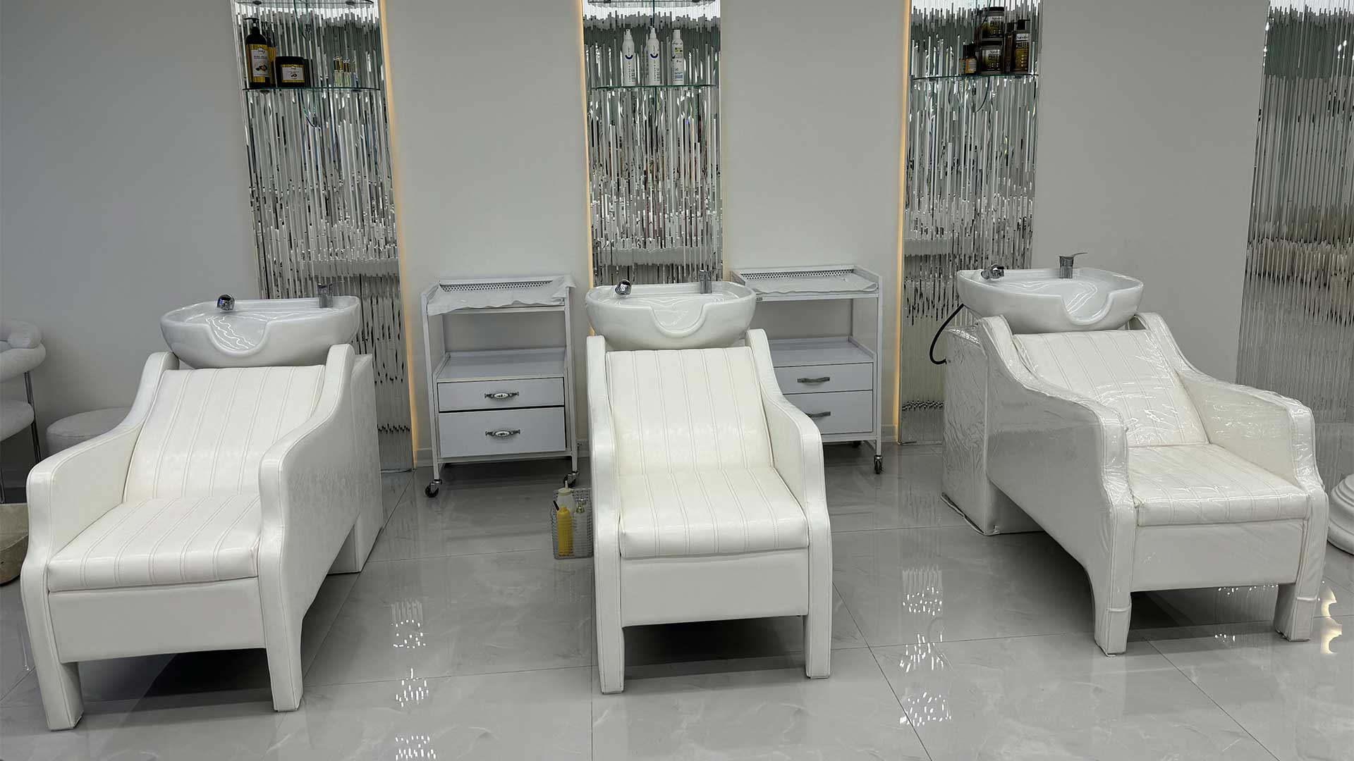 beauty-clinic-slide-2