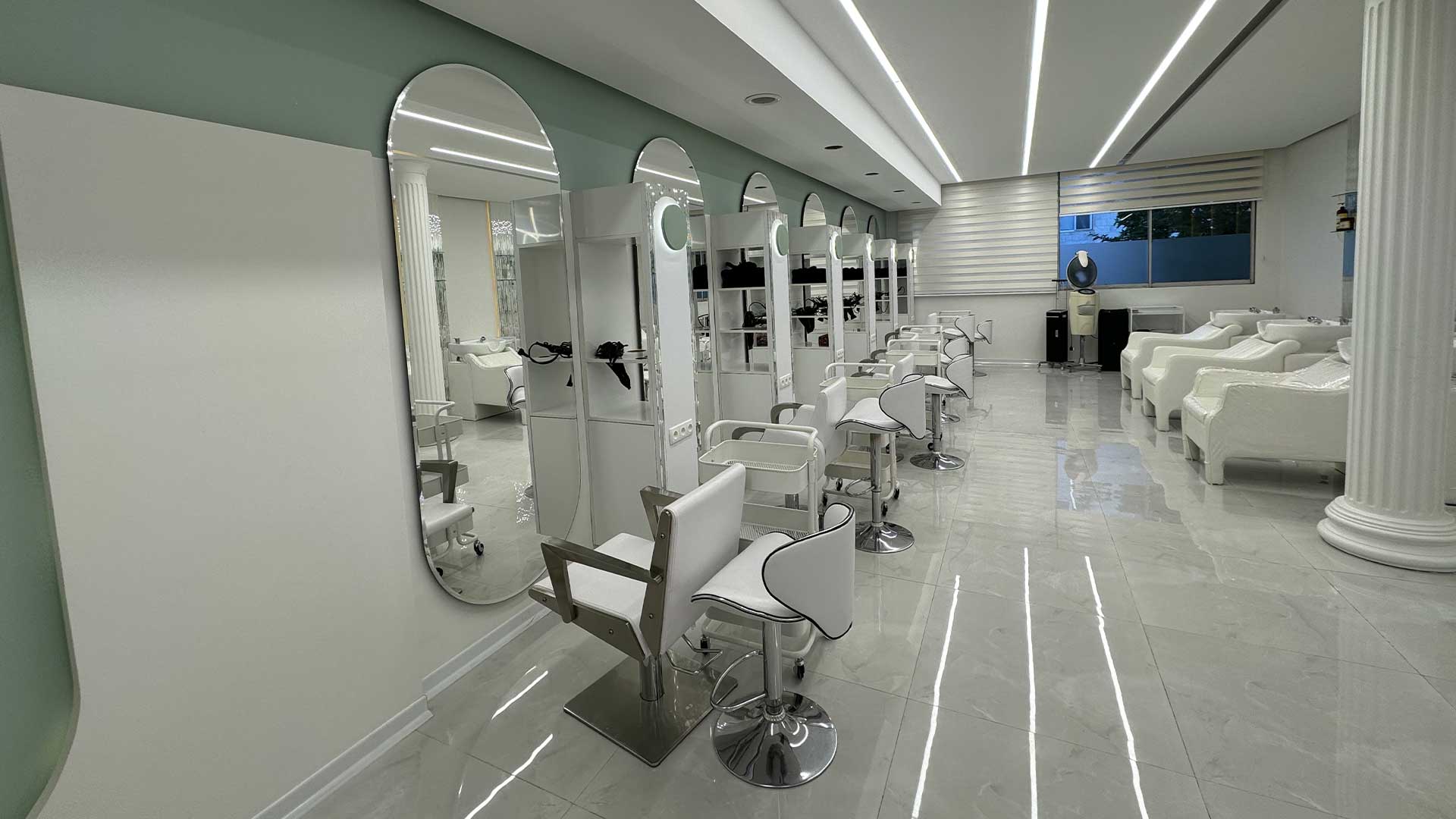 beauty-clinic-slide-4